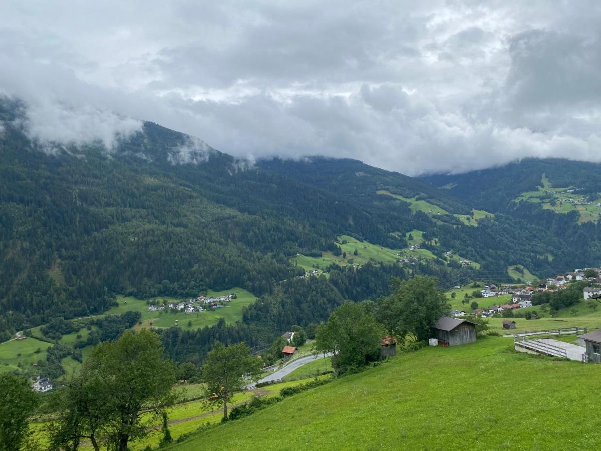 Apart Zangerle Fliess Exterior photo